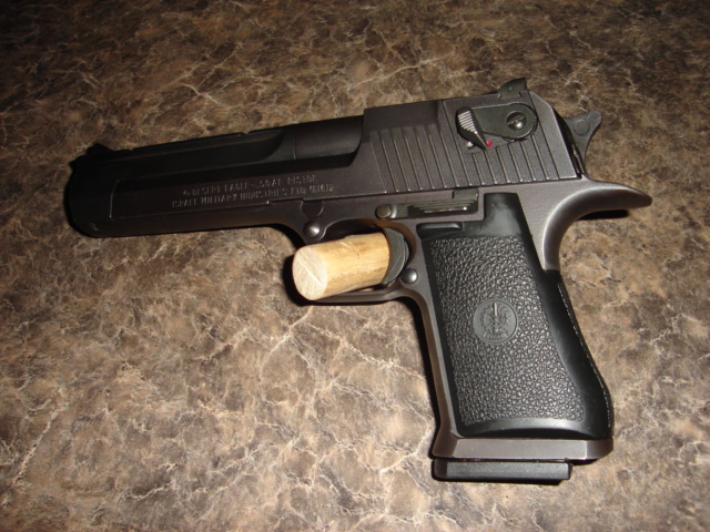 Mark XIX Desert Eagle Pistol 6" Barrel 50AE